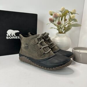 Sorel Out N About Major Leather Waterproof Lace Up Boot NL 3069-245 Women's US 7